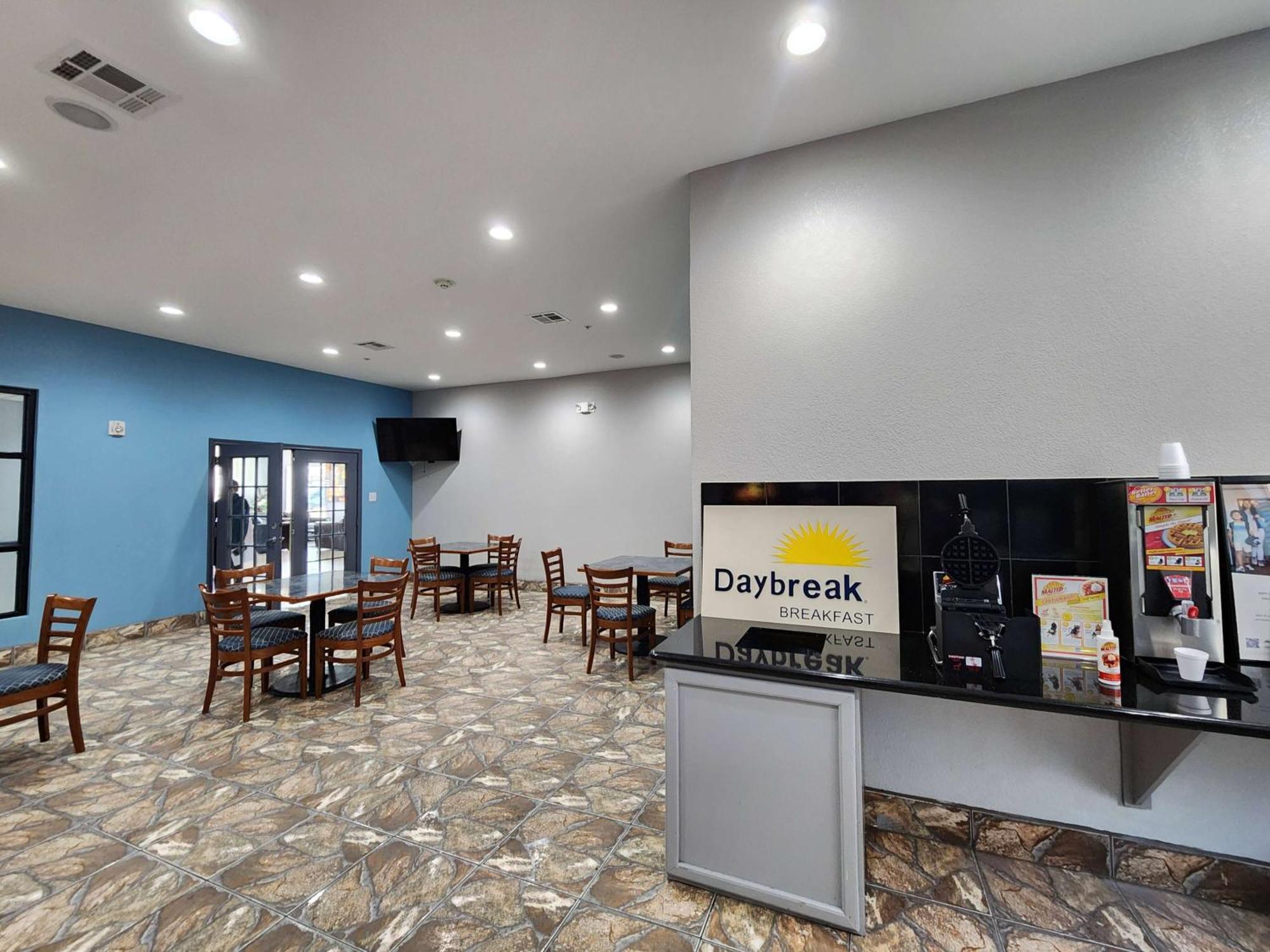 Days By Wyndham